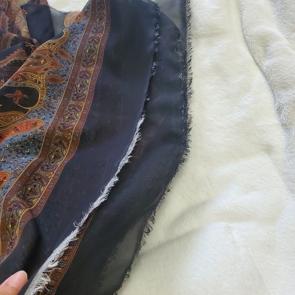 Paisley Printed See Through Cover Up Shawl RAW Hem - Picture 7 of 8